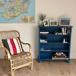 Bed & Breakfast The Lookout 3*