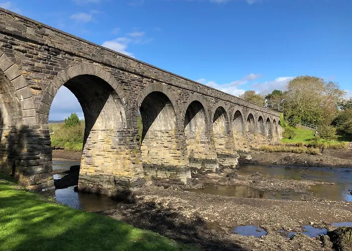 The Lookout 3* Drimoleague