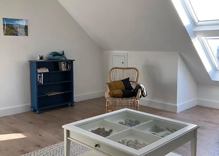 The Lookout 3* Drimoleague